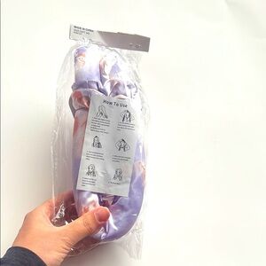 NWT heatless hair curler set